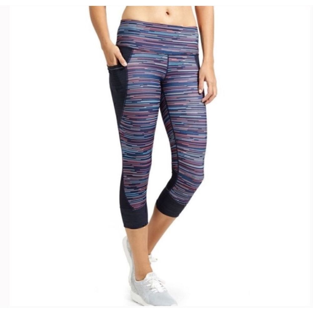 Athleta Relay Jigsaw Capri Workout Leggings